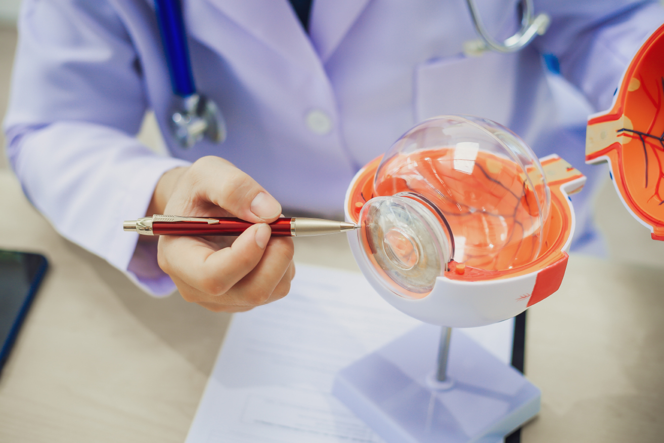 Retinal Tear or Retinal Detachment? What You Should Know